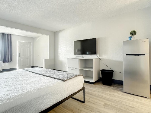Stayable Suites Kissimmee West image 15