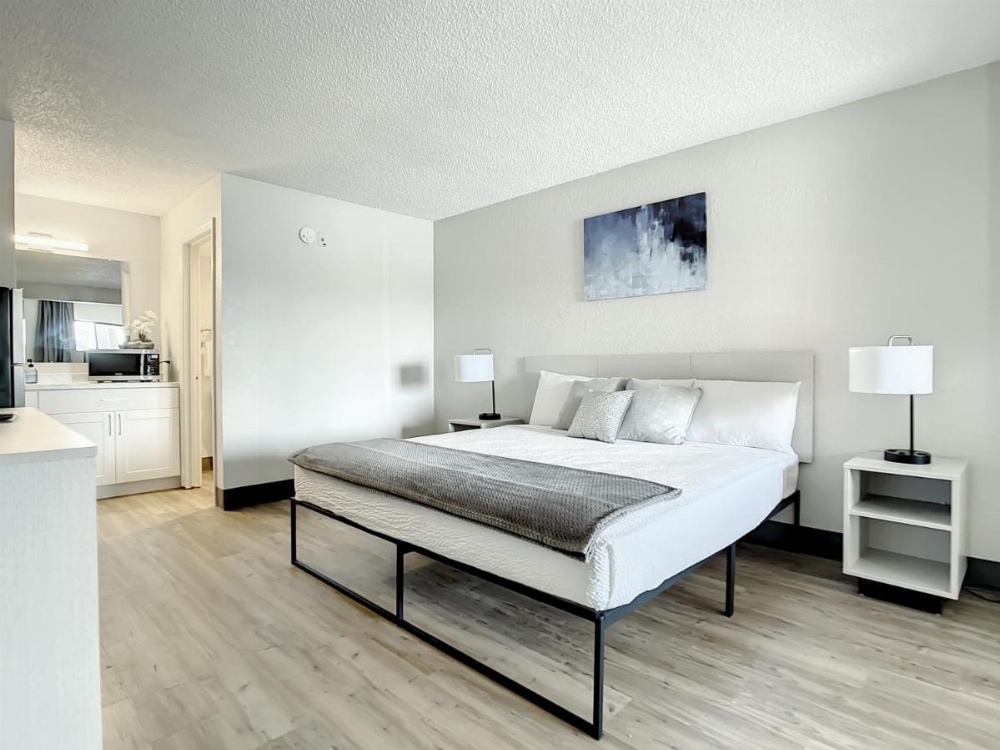 Room image 2